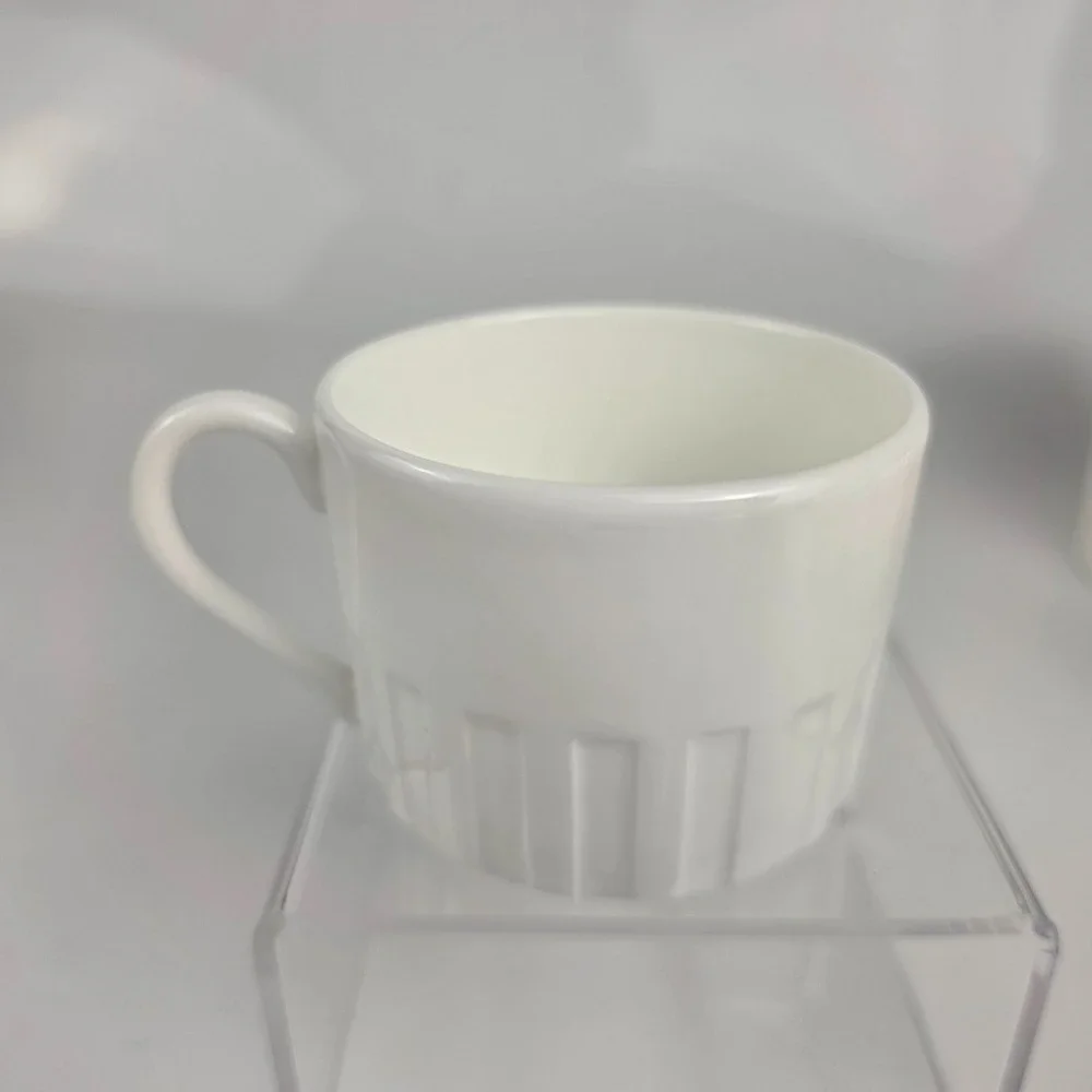 Wedgwood Colosseum Bicentenary Celebration Cup & Saucer Bone China England MULTI